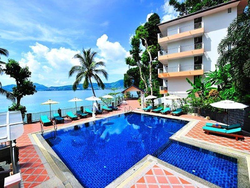 Blue Beach Club & Resort Patong Bagian luar foto